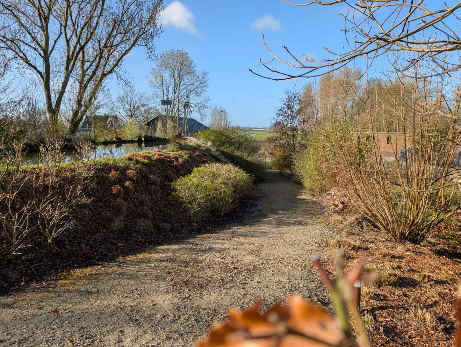 Compleet-onderhoud-natuurlijke-tuin-in-Hoogblokland-1